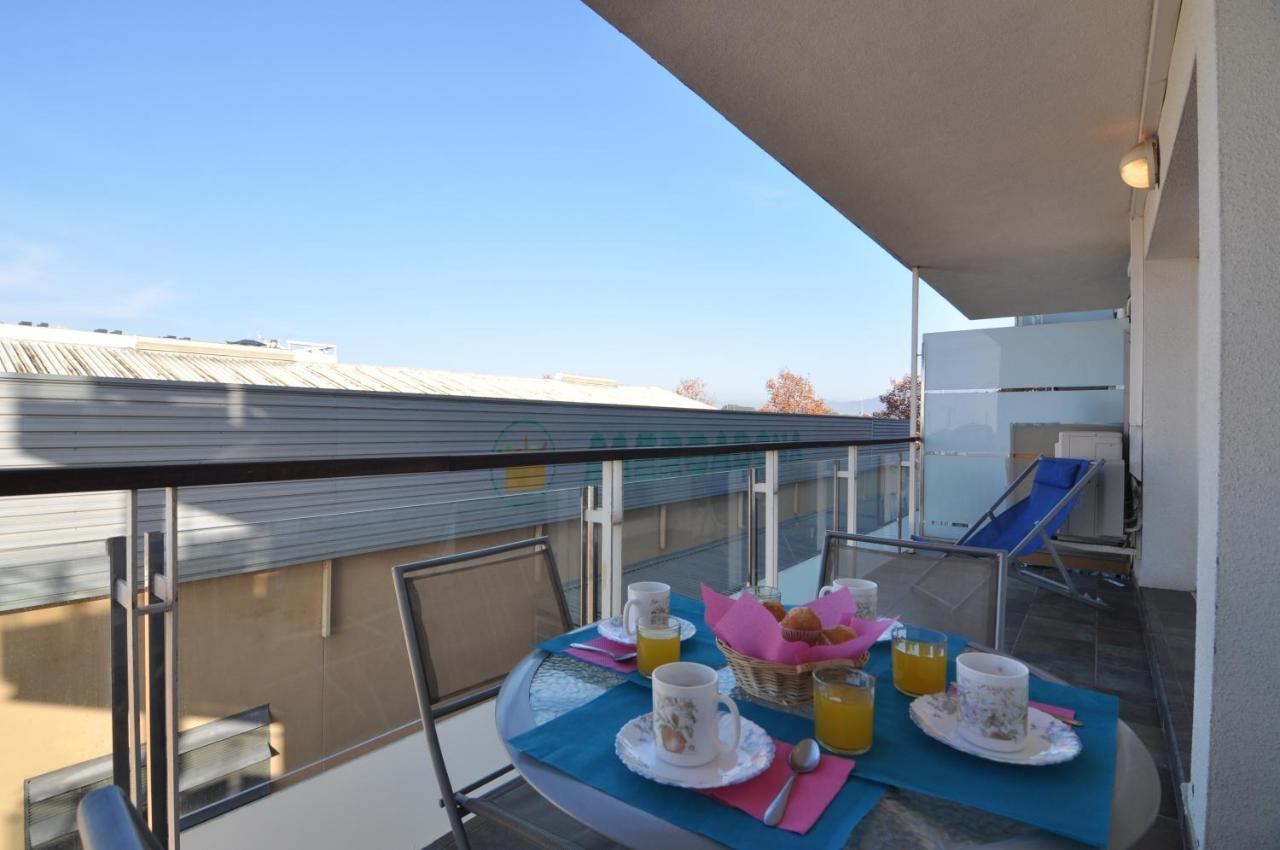 Rnet - 206 Apartments Roses Porto Mar Exterior photo